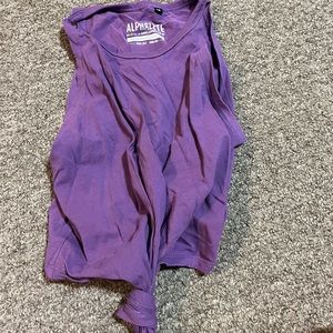 Alphalete cropped tank